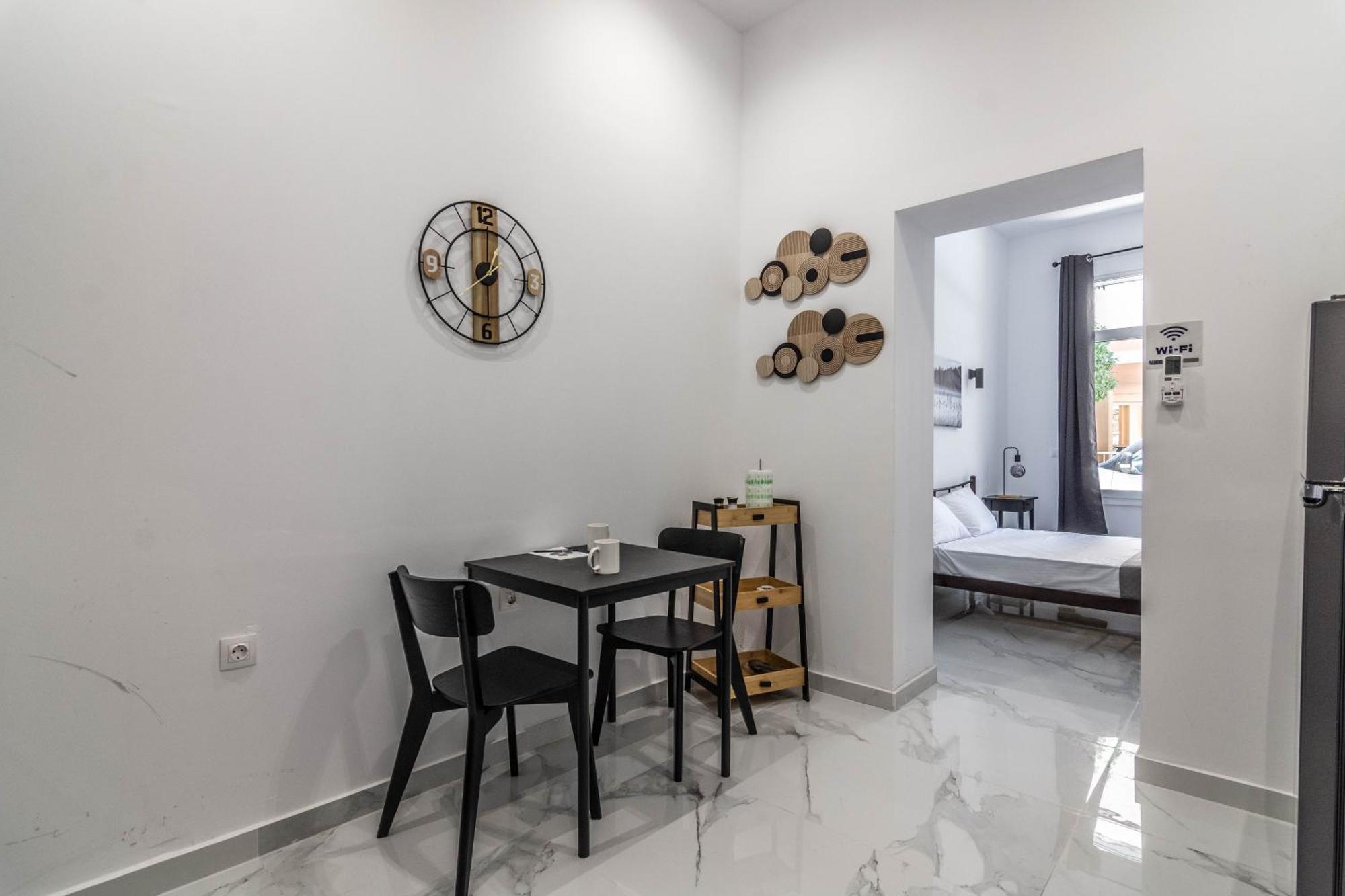 Aris Urban Pagrati Apartment Атина Екстериор снимка